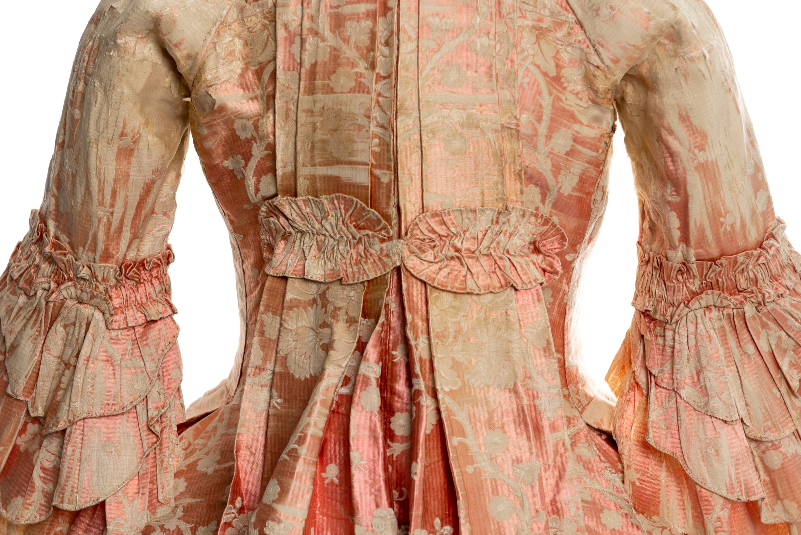 A Legacy in Silk: Eliza Lucas Pinckney's Gown Lecture with Curator of Historic Textiles Virginia Theerman